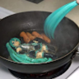 Meet your Posher, Adrianna